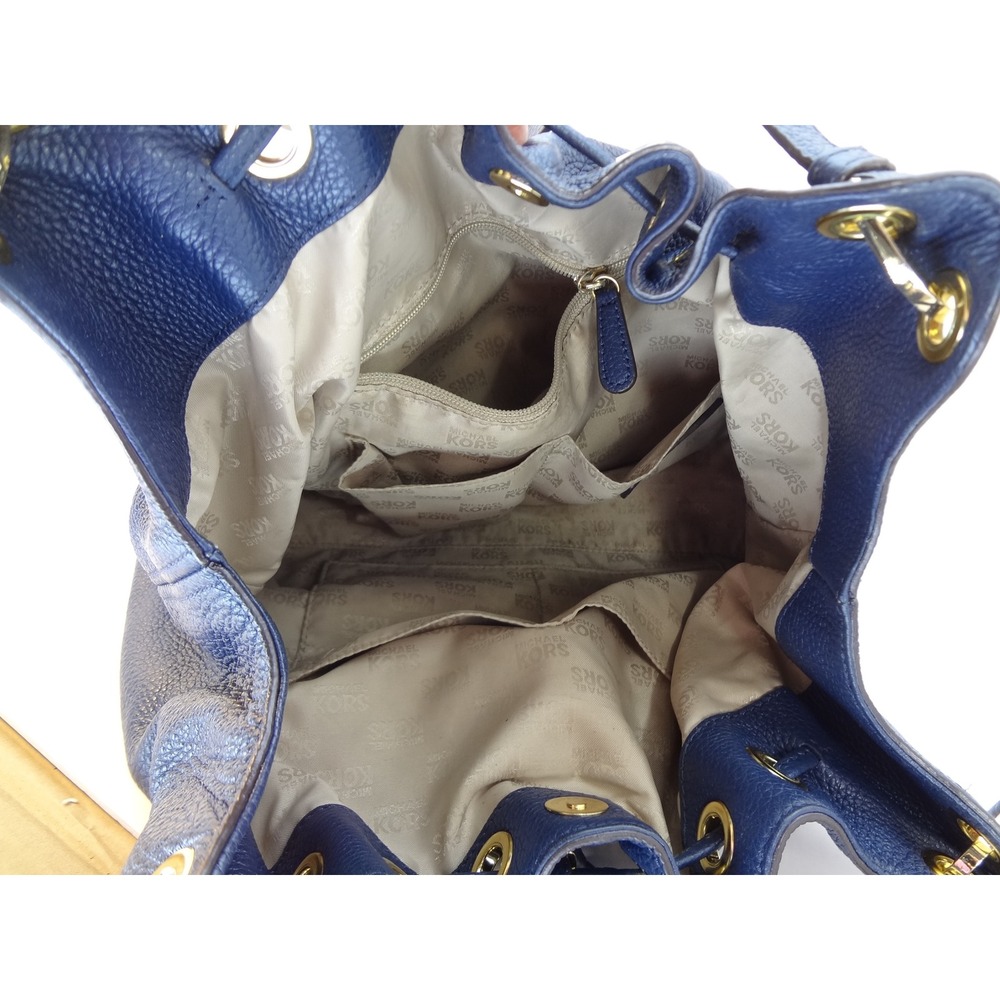 Michael Kors Camden Navy Blue Large Leather Drawstring Bucket Bag Tassels - Picture 8 of 8